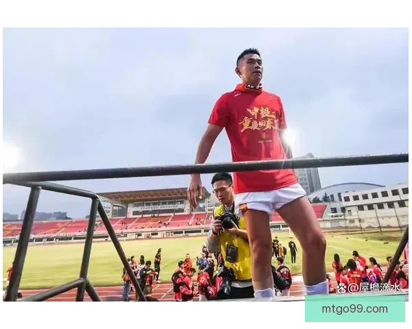 保级无忧？铜梁龙拒全华班冲超 巴西国脚中卫火线加盟稳住防线中超